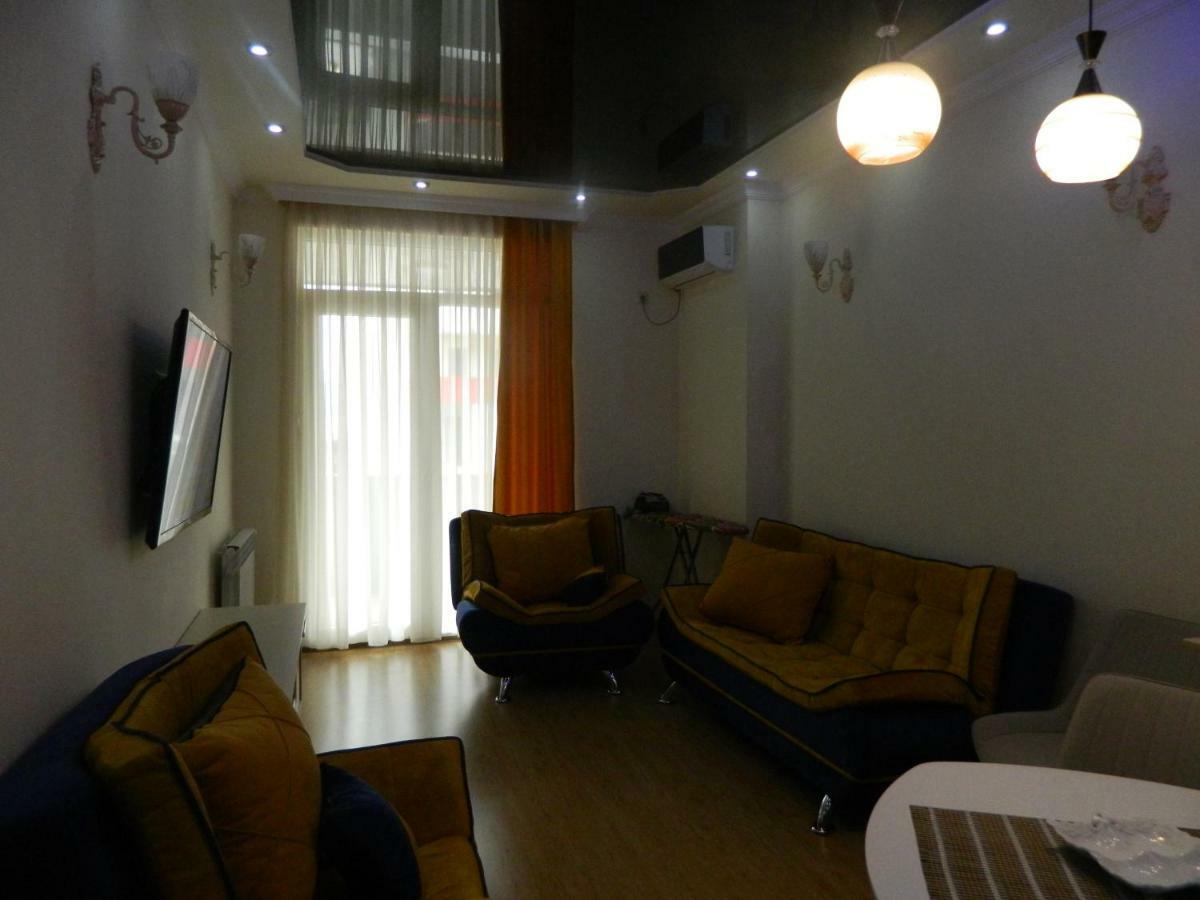 Chemi Saxli Apartment Batumi Esterno foto