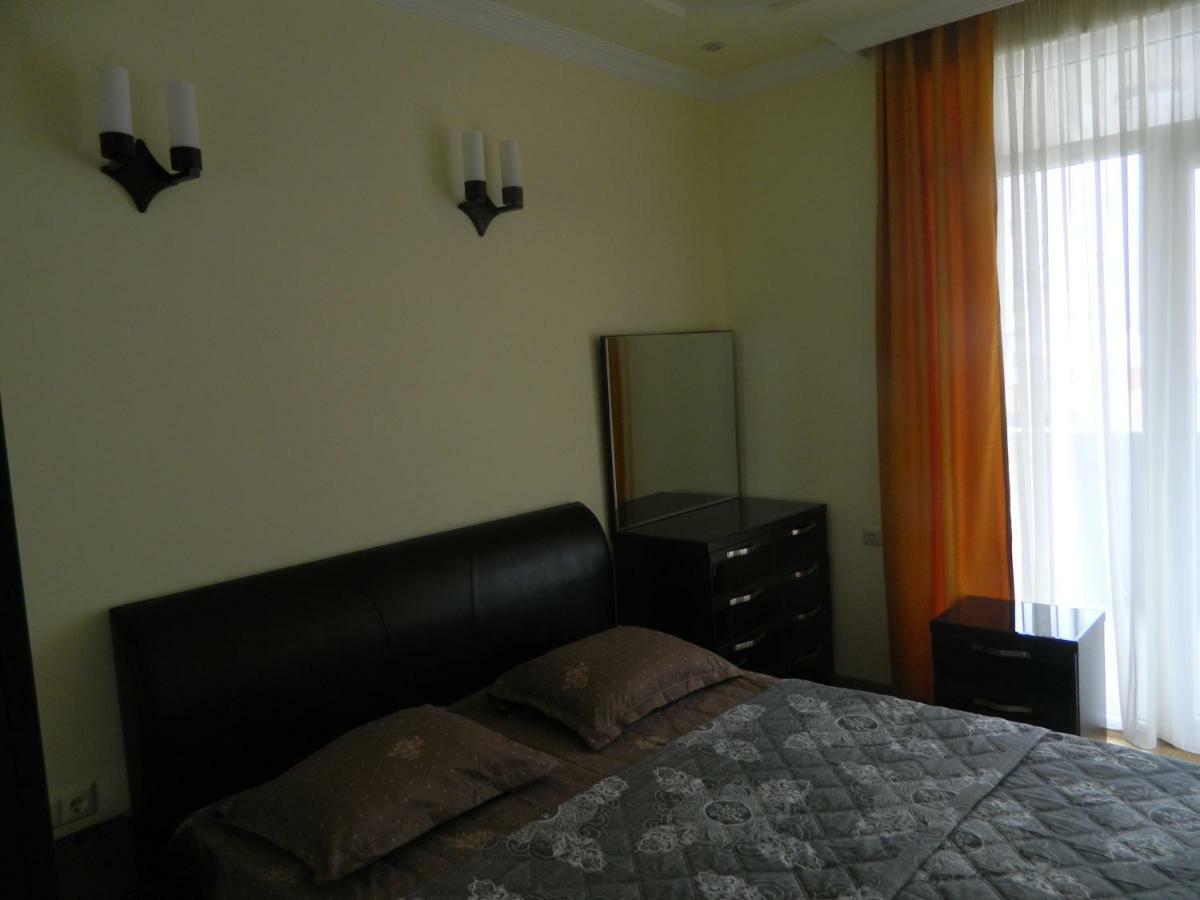 Chemi Saxli Apartment Batumi Esterno foto